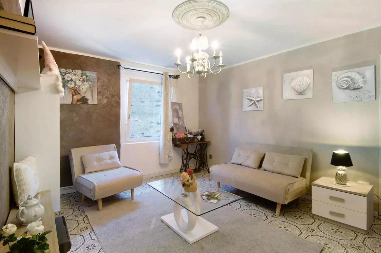 Mary House @ Apartment Sondrio Bagian luar foto